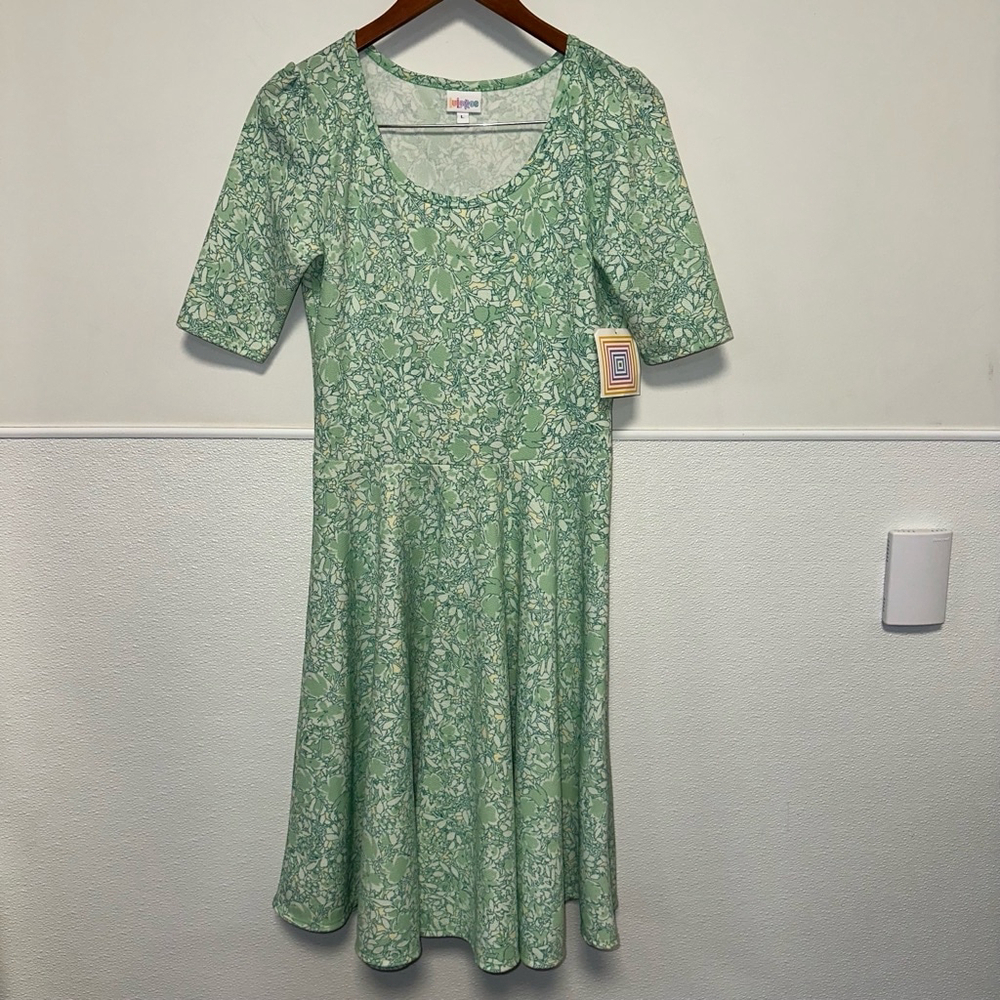 NWT! LuLaRoe L Dress Green/Multi-Color Floral Print Fit & Flare - Picture 1 of 11